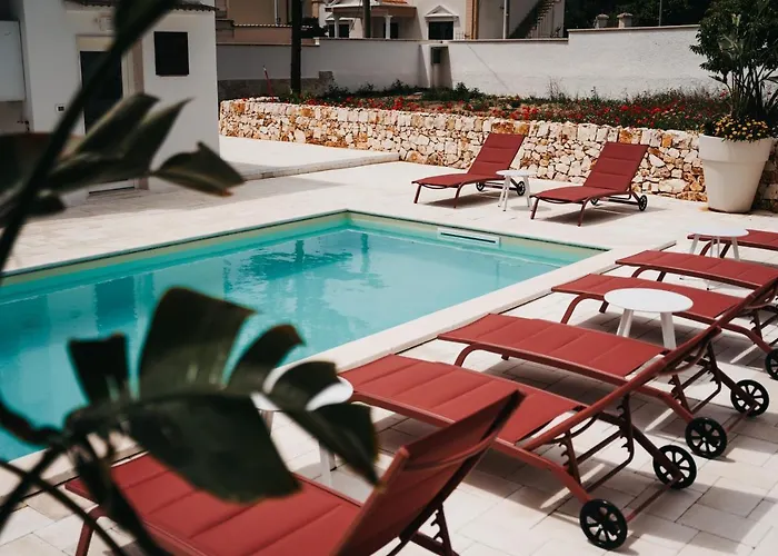 Le Canne Pool And Relax