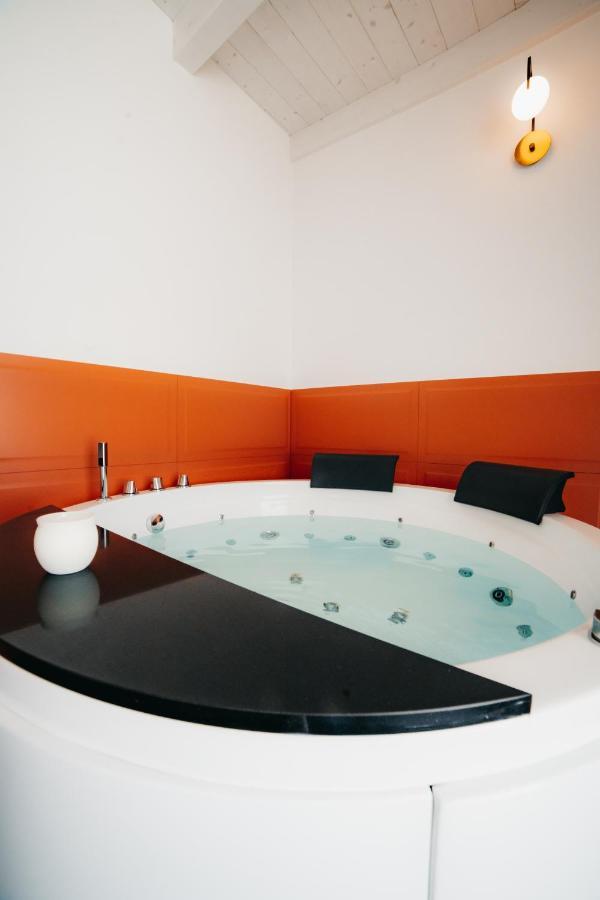 Le Canne Pool And Relax Pulsano