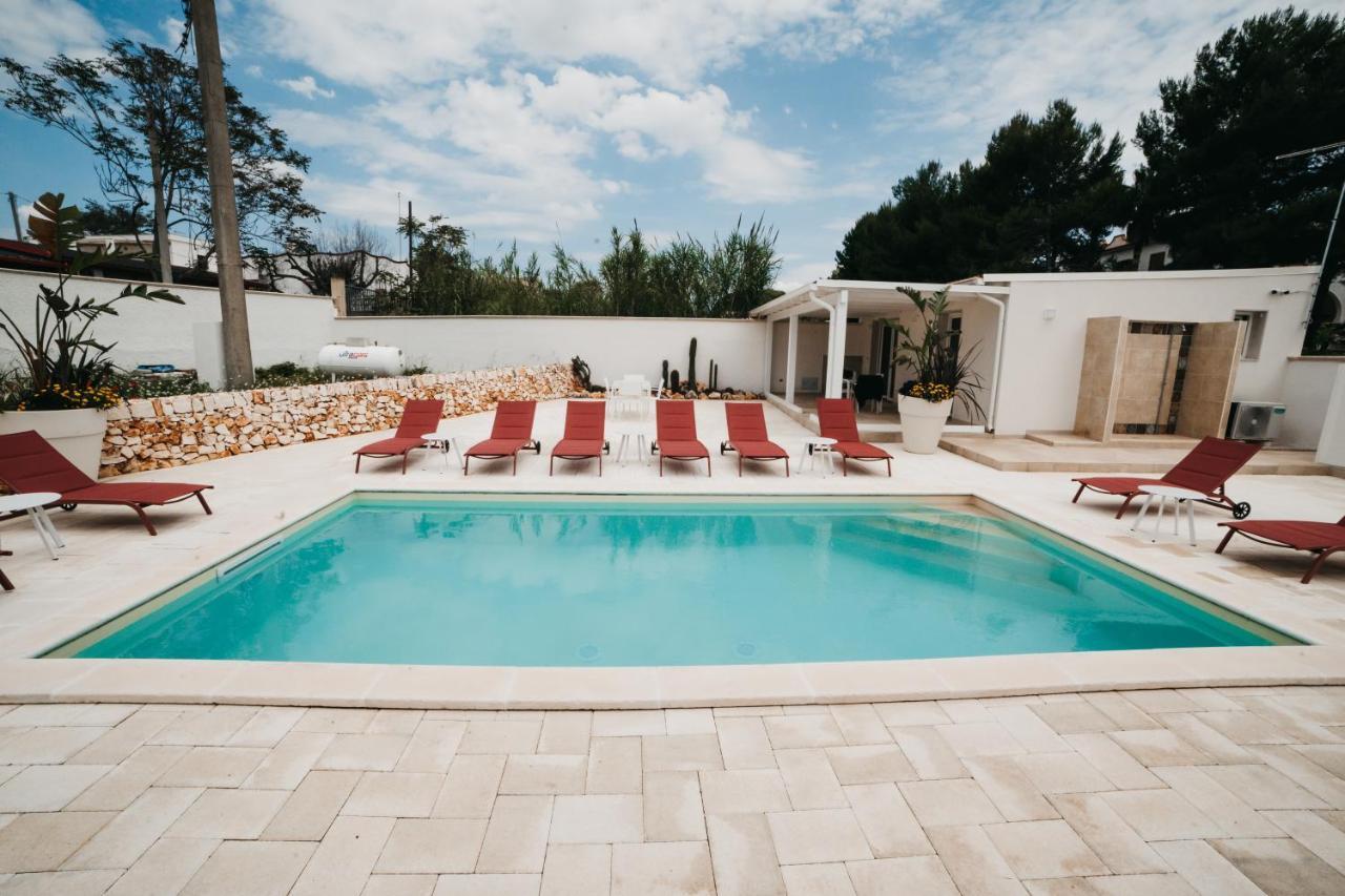 Le Canne Pool And Relax Guest house